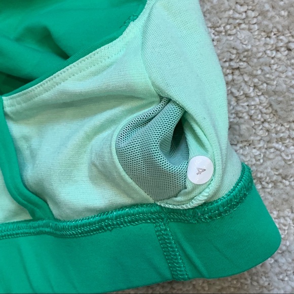 Lululemon Energy Bra Medium Support Green 4 - Picture 7 of 9